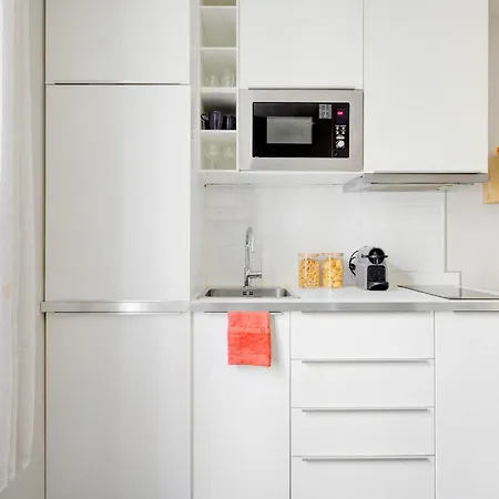 Bnbnova - Eiffel Tower & Invalides - 1br *