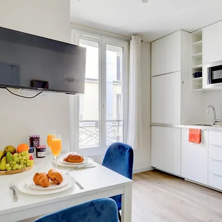 Bnbnova - Eiffel Tower & Invalides - 1br