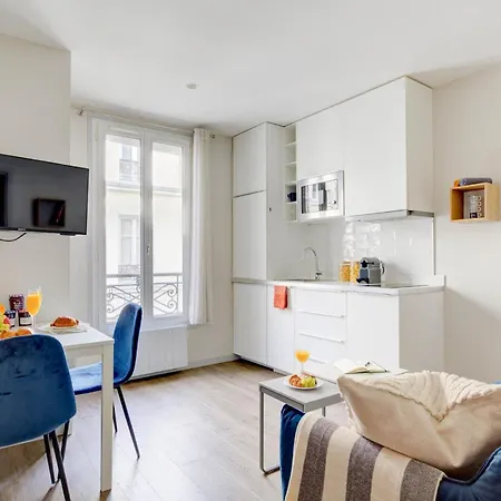 Bnbnova - Eiffel Tower & Invalides - 1br Paris